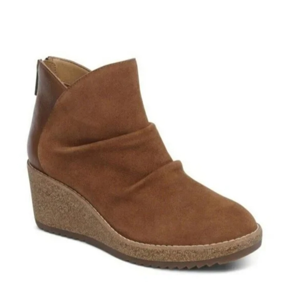 Aertex Kara Cognac brown wedge ankle zip boot New Weatherproof Arch Support